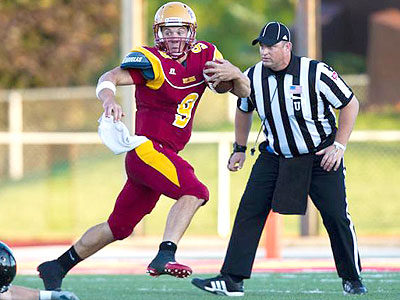 Tom Schneider Claims Scholar-Athlete Award