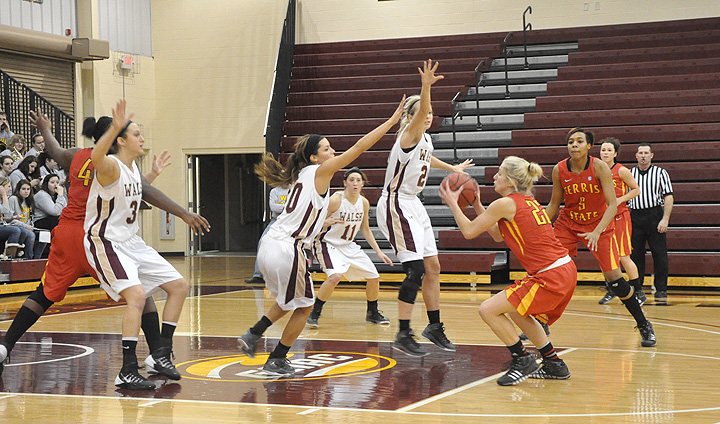 Ferris State Claims GLIAC Road Victory In First-Ever Visit To Walsh