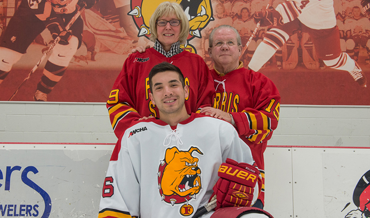Bob and Carla Miller&rsquo;s Generous Gift Makes Them "Playmakers" in Bulldog Hockey&rsquo;s Future