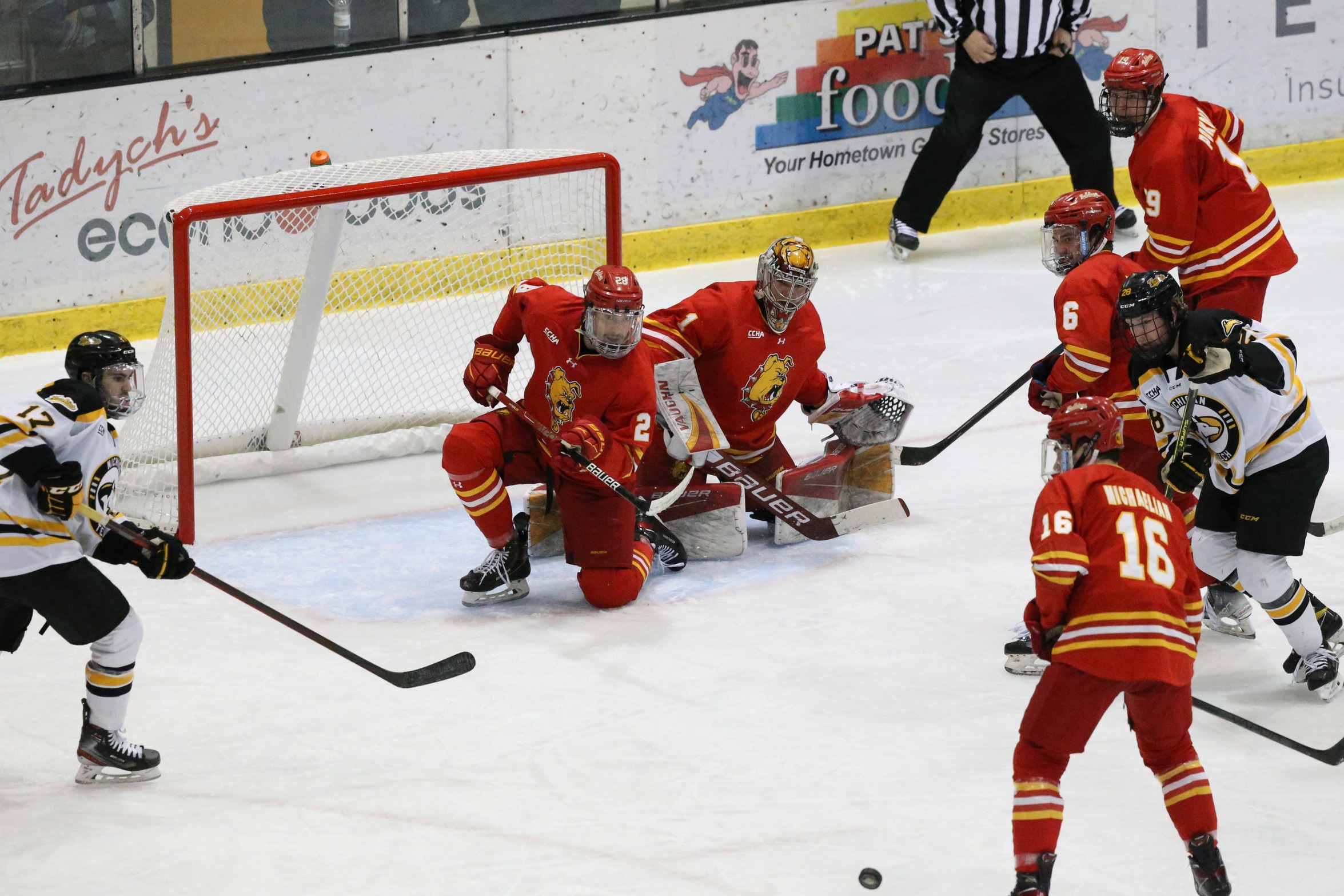 Bulldogs Battle #15 Michigan Tech To Overtime - Fall in Game One