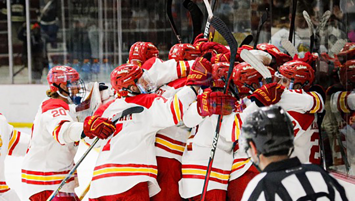 Bulldog Hockey Pulls Out Dramatic Victory In 8-Round Shootout Against #12 Western Michigan
