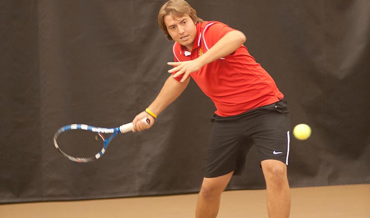 Bulldogs' Razvan Mag Attains GLIAC Weekly Tennis Distinction