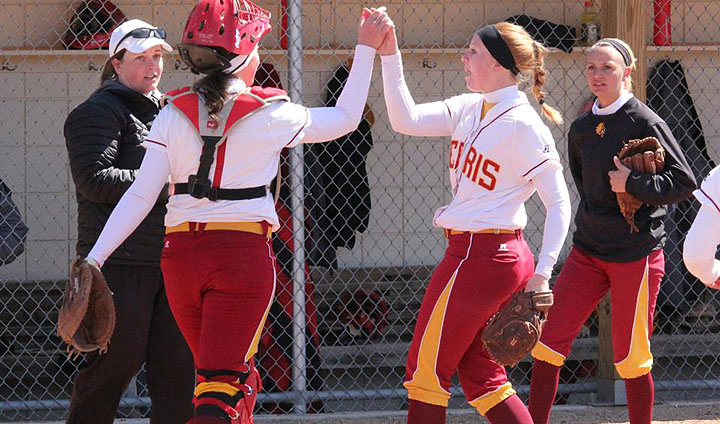 Bulldog Softball Golf Outing Set For August 24