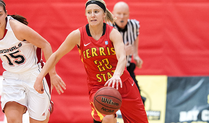 "Bulldogs In The Spotlight" - Women's Basketball's Sarah DeShone