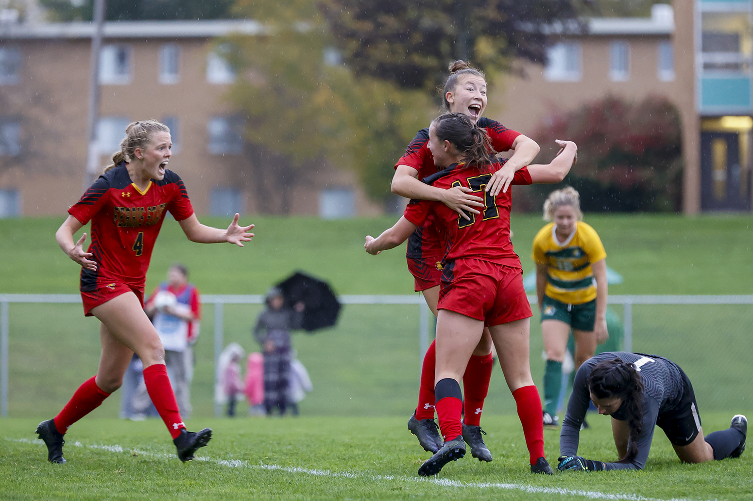 Cole's Overtime Winner Pushes Bulldogs Past Wildcats